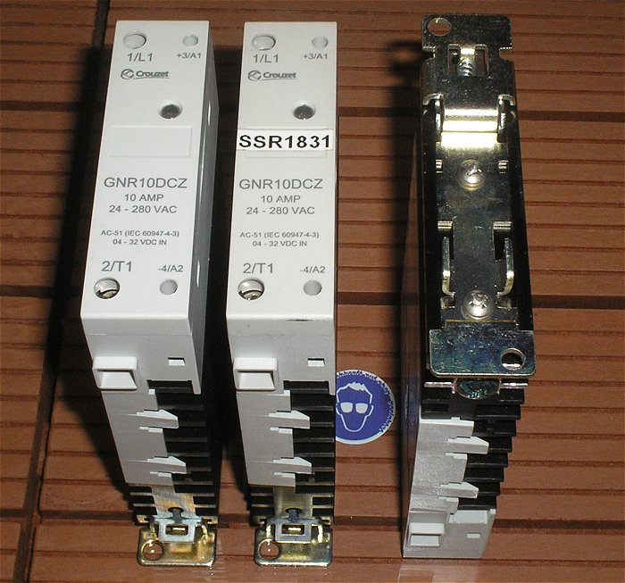 hq1 Halbleiter Schütz 4-32V DC 24-230V AC max 10A Crouzet GNR10DCZ