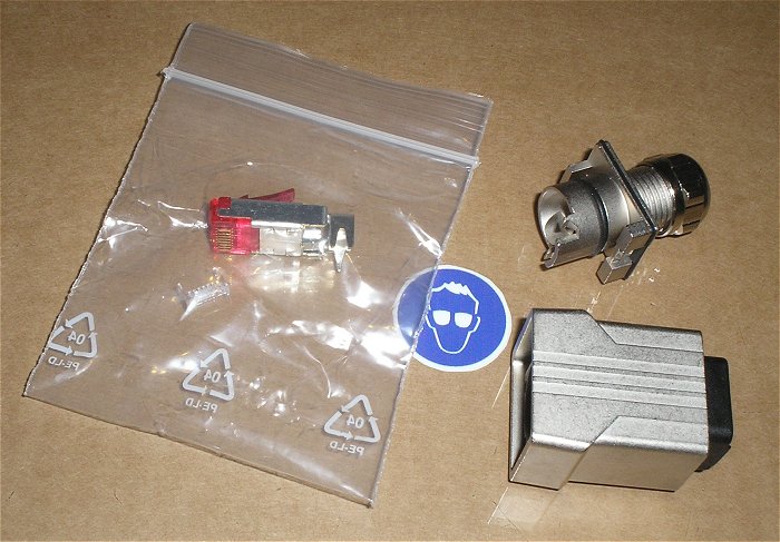 hq1 Phoenix Contact VS-PPC-C1-RJ45-MNNA-PG9-8I6 1608113 EAN 4046356159951
