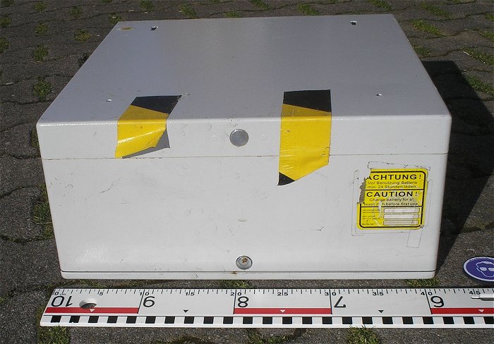 hq2 Gehäuse mit Schublade Kasse Stahl Wertschrank massiv Schloß defekt