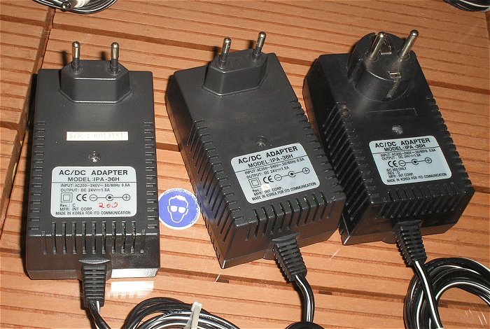 hq3 Netzteil Steckernetzteil 230V Volt AC auf 24V DC 1,5A Ampere IPA-36H