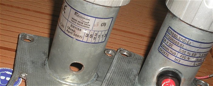 hq5 Türmagnet Elektromagnet Magnet mit Gegenplatte 24VDC 24V DC 490N