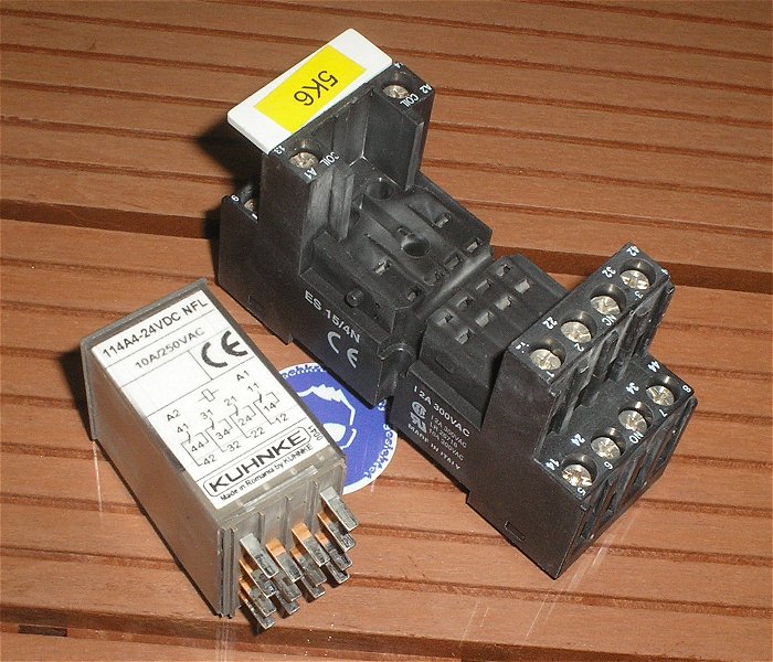 hq4 Relais 24V Volt DC 4x UM Kuhnke Quattro 114A4 24VDC NFL ES 15 4N