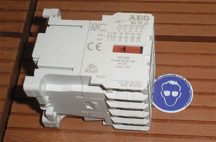 hq2 Schütz 230V Volt AC 2S2Ö AEG SH 05.22-00 EAN 4022903096962