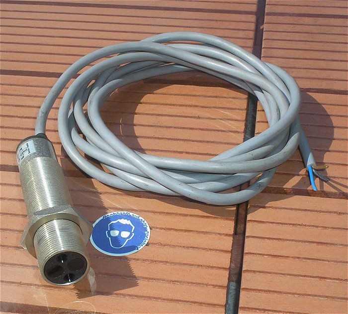 hq Lichtschranke Fotoelektrischer Sensor PNP Baumer FZA 18P 3001