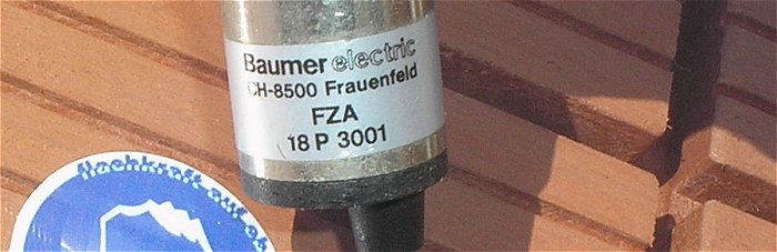 hq2 Lichtschranke Fotoelektrischer Sensor PNP Baumer FZA 18P 3001