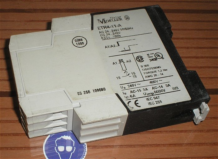 hq4 2x Zeitrelais 24-230V AC DC 0,05s-100h Moeller ETR-4-11-A 411A