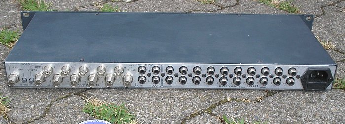 hq3 Video Audio Verteiler Distribution Amplifier Kramer VM-10ARII