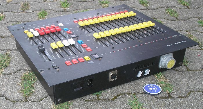 hq1 19Zoll Dimmer Lichtsteuerung Controller Böttiger be Masterboard 12