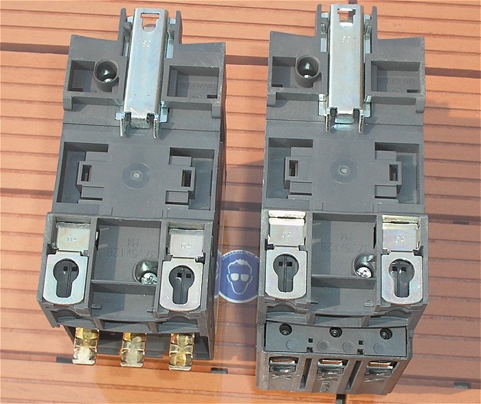 hq5 2x Schütz 24V Volt AC 3S + 1S1Ö 400V 30kW Schneider Electric LC1D65A