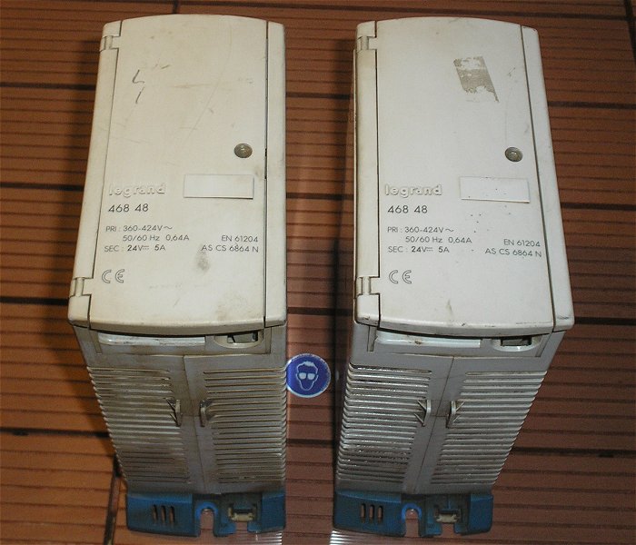 hq1 Schaltnetzteil 230V Volt AC oder 400V AC auf 24V DC 5A Ampere Legrand