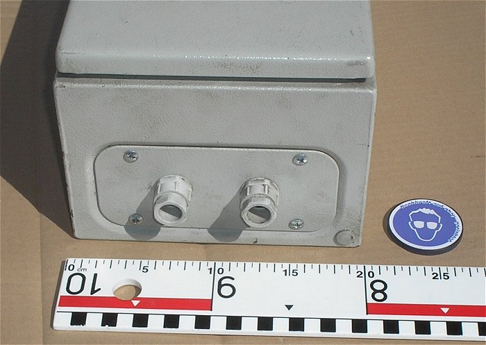 hq2 Schaltschrank Standardschaltschrank mit Bauteilen Rittal AE1035