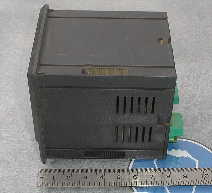 hq4 Prozessanzeige Anzeige Messgerät Strom 0-5A Ampere 230V Volt AC Zurc DC72