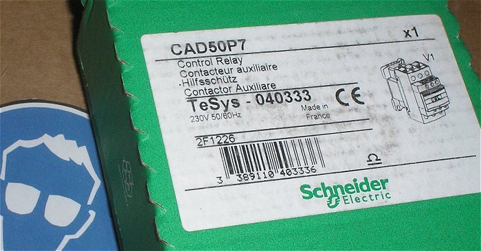 hq1 Schütz Hilfsschütz 230V Volt AC Schneider Electric Tesys 040333 EAN 3389110403336