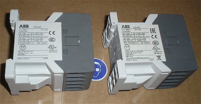 hq2 Schütz Hilfsschütz 230V Volt AC 4S ABB NS44E