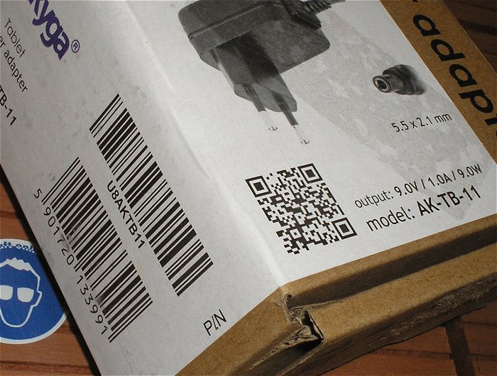 hq1 Netzteil Steckernetzteil 230V Volt AC auf 9V DC 1A Akyga AK-TB-11 EAN 5901720133991
