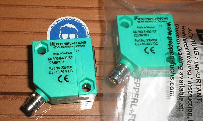 hq3 2x Reflexionslichttaster 24V Volt DC Pepperl & Fuchs ML300-8-600-RT 25 98 103 238180