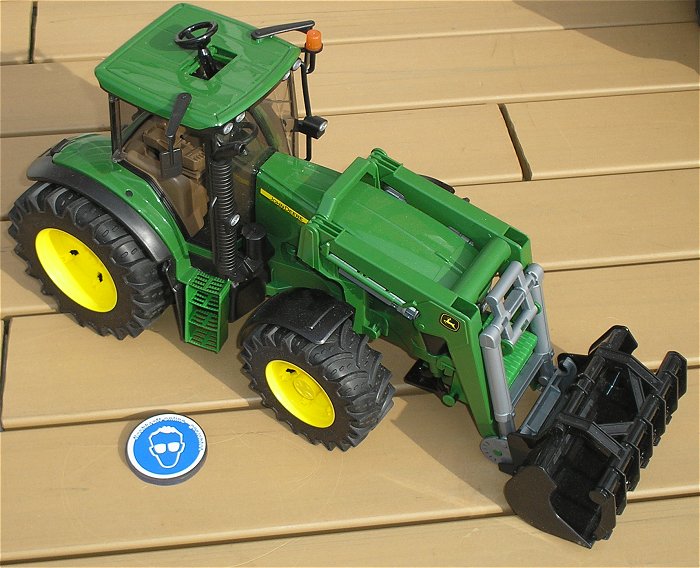 hq1 Traktor Trecker mit Schaufel Holzanhänger Baumstämme Bruder John Deere 7930