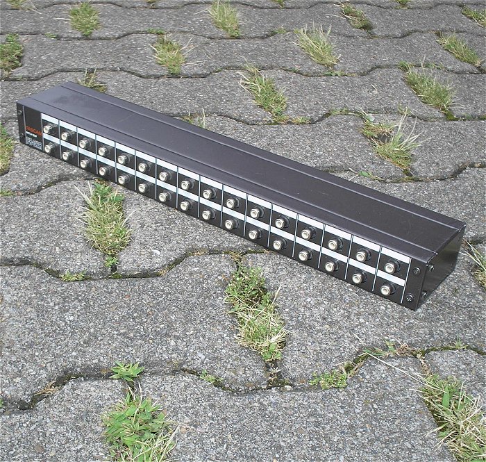 hq Patchpanel Patchbox Patchbay 32 Kanal Cinch Chinch ohne Rackwinkel Tascam PB 32R