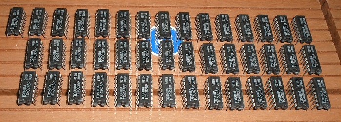 hq2 2x IC Vierfach And Gate 4fach Und Gatter CMOS DIP14 Toshiba TC4082BP Japan 9318H