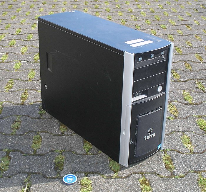 hq PC Wortmann Terra Windows Server 2008 FSP650-90TBN ASUS Z9NA-D6C 4x 8GB DDR3  