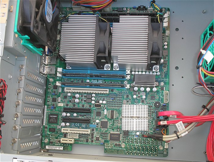 hq4 PC Wortmann Terra Windows Server 2008 FSP650-90TBN ASUS Z9NA-D6C 4x 8GB DDR3  
