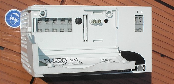 hq4 Schaltnetzteil 115V oder 230V AC auf 24V DC 5A Ampere Cosmo Konzept NEK 2405-1