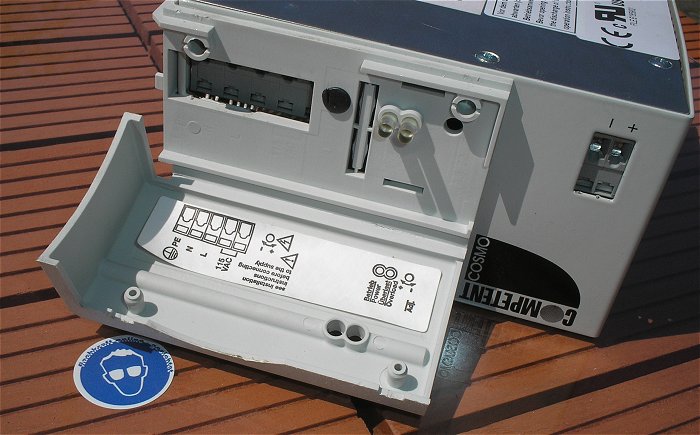 hq5 Schaltnetzteil 115V oder 230V AC auf 24V DC 5A Ampere Cosmo Konzept NEK 2405-1