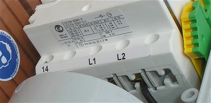 hq5 Geräteanschluß Ein- Ausschalter 230V Elektra Tailfingen SGS12 01-ST8 2-S-GRX