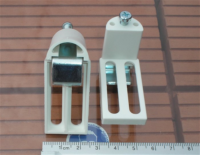 hq4 2 Stück Universal Klemmträger für Dreh- und Kippfenster Rollo 2530799  EAN 2025307999992