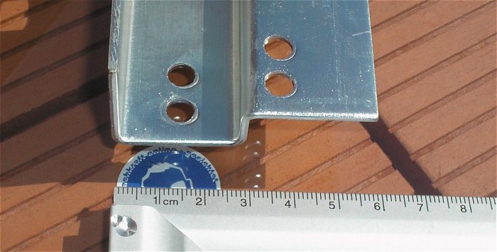 hq3 halbierte Rackschiene 42U für Käfigmuttern 19 Zoll Serverschrank Netzwerkschrank 
