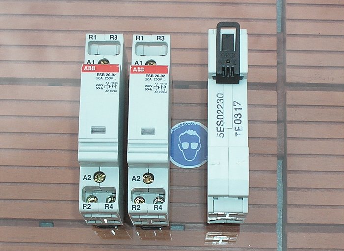 hq1 Schütz Installatationsschütz 230V Volt AC 2Ö Öffner ABB ESB 20-02 EAN 3471520263867