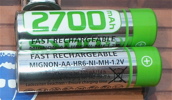 hq1 4 Stück Akku Akkumulator Batterien Mignon AA HR6 NIMH 1,2V Volt Arcas 2700mAh