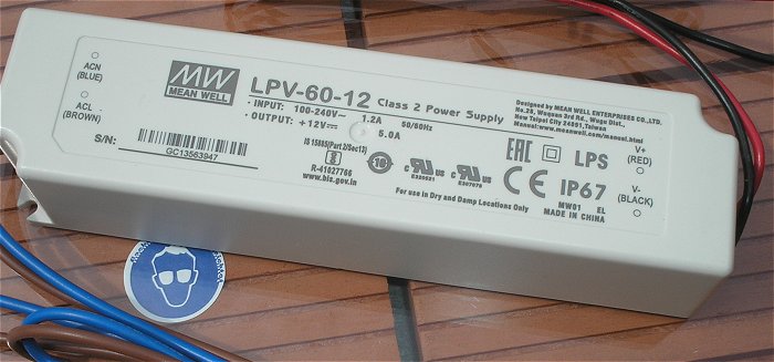 hq1 Netzteil 230V Volt AC auf 12V DC 5A Ampere Mean Well LPV-60-12 EAN 4021087006873