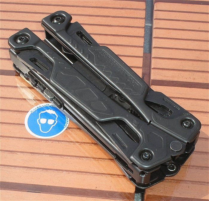 hq Multitool Multiwerkzeug Multi Tool Werkzeug Leatherman OHT black schwarz