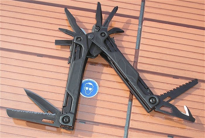 hq1 Multitool Multiwerkzeug Multi Tool Werkzeug Leatherman OHT black schwarz