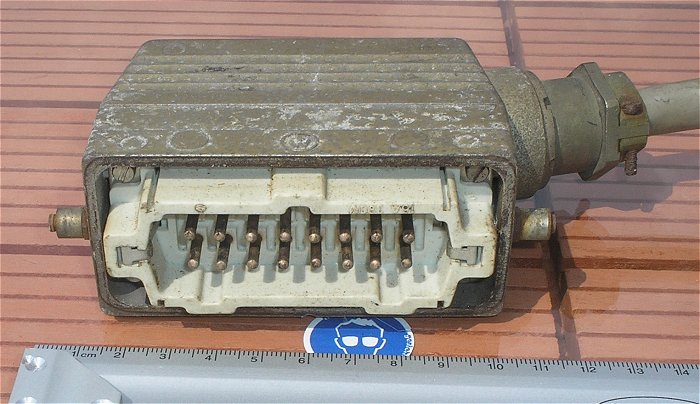 hq2 Steuerleitung Kabel + Last Stecker Steckverbinder Walther 16polig männlich male