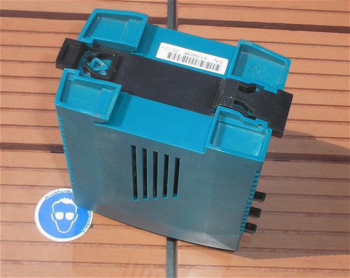 hq3 Schaltnetzteil 230V Volt AC auf 12V DC 30W Puls ML30.102 Gehäusemangel