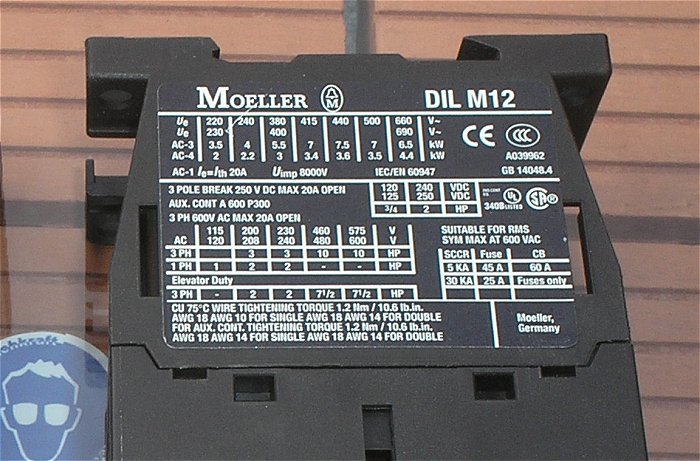 hq3 Schütz 24V Volt DC 3S + 1S Schließer 400V 7,5kW Moeller DILM DIL M 12-10