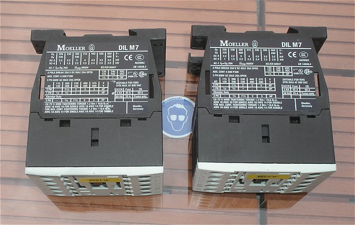 hq2 Schütz 24V Volt DC 3S + 1S Schließer 400V 4kW Moeller DILM DIL M 7-10