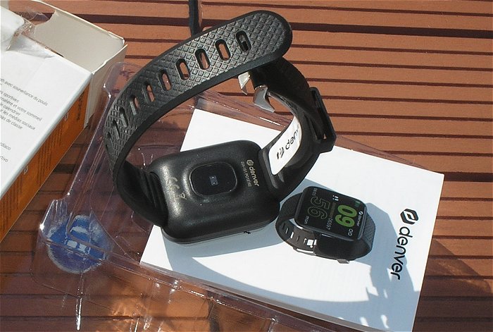 hq10 5x Smartwatch Sportuhr Fitnessuhr USB Bluetooth BT Denver SW-151 EAN 5706751054617
