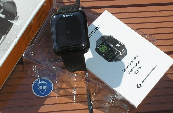 hq7 5x Smartwatch Sportuhr Fitnessuhr USB Bluetooth BT Denver SW-151 EAN 5706751054617