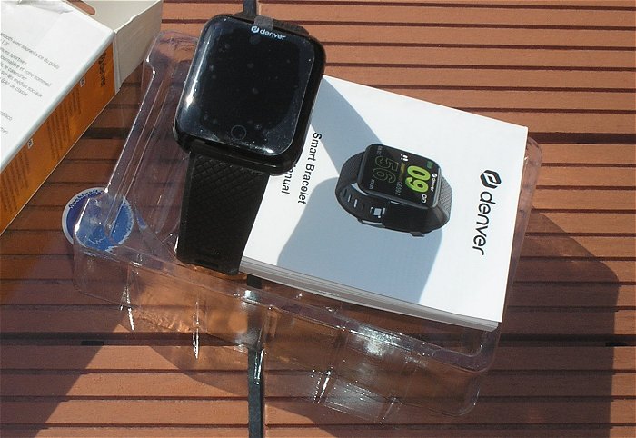 hq9 5x Smartwatch Sportuhr Fitnessuhr USB Bluetooth BT Denver SW-151 EAN 5706751054617