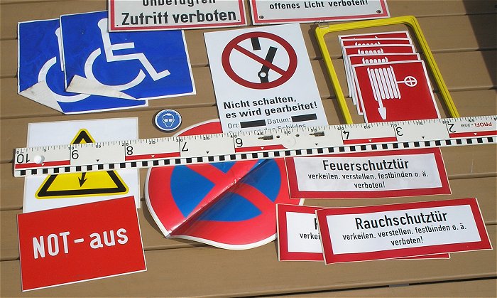 hq10 großer Posten diverse Schilder Aufkleber Warnzeichen Kennzeichen Gebotszeichen 
