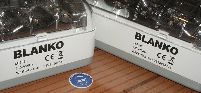 hq2 LED Fluter 20W Wandleuchte Netzteil Taster 2x Notbeleuchtung Notlicht Blanko LE238L
