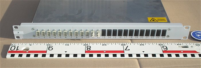 hq3 Rackgehäuse Verteiler Gehäuse 19Zoll 1HE Patchpanel für Glasfaser LWL Kabel