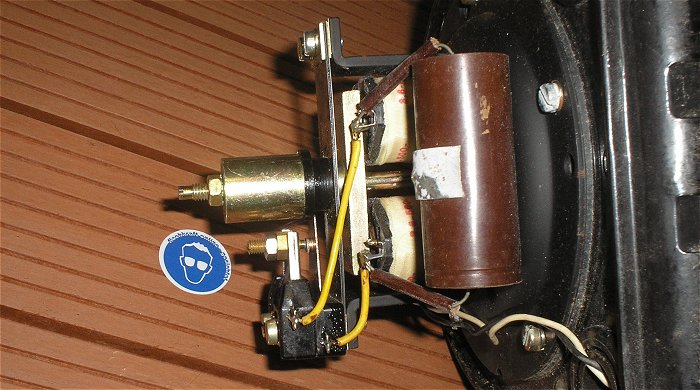hq4 Alarm Horn Hupe Tröte “Werksklingel“ 12V Volt DC 0,5A Ampere Grothe 650
