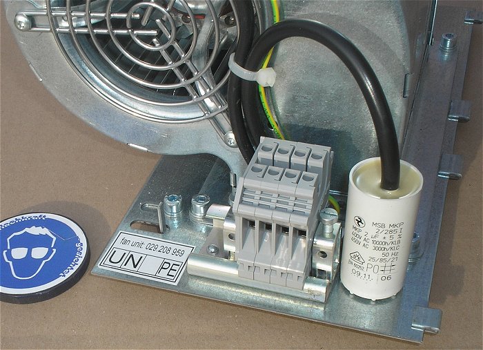 hq4 Lüfter Radiallüfter 230V Volt AC 87W RC Technik RC-D2E 097-BI 56-F2 BG1 029.208959