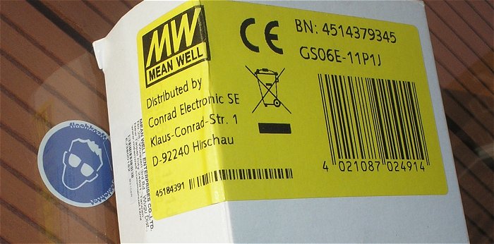 hq3 Netzteil Steckernetzteil 230V Volt AC auf 7,5V DC 800mA Meanwell MW EAN 4021087024914