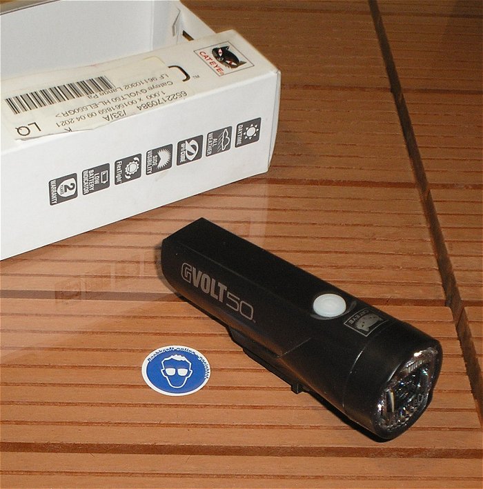 hq LED Frontlicht USB STVZO Cateye Cat Eye GVOLT50 HL-EL550G RC EAN 4990173029235