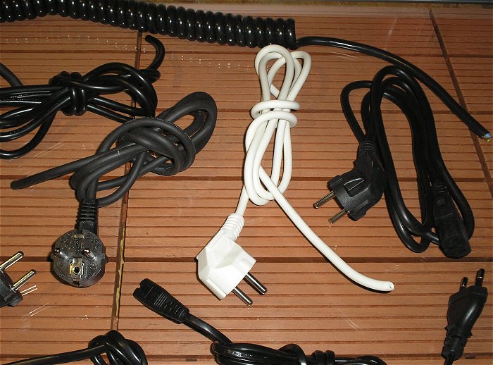 hq3 diverse Netzkabel Anschlußleitung Schuko Euro Kabel Schukostecker Eurostecker